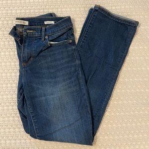 True Blue Denim; straight leg; regular cut